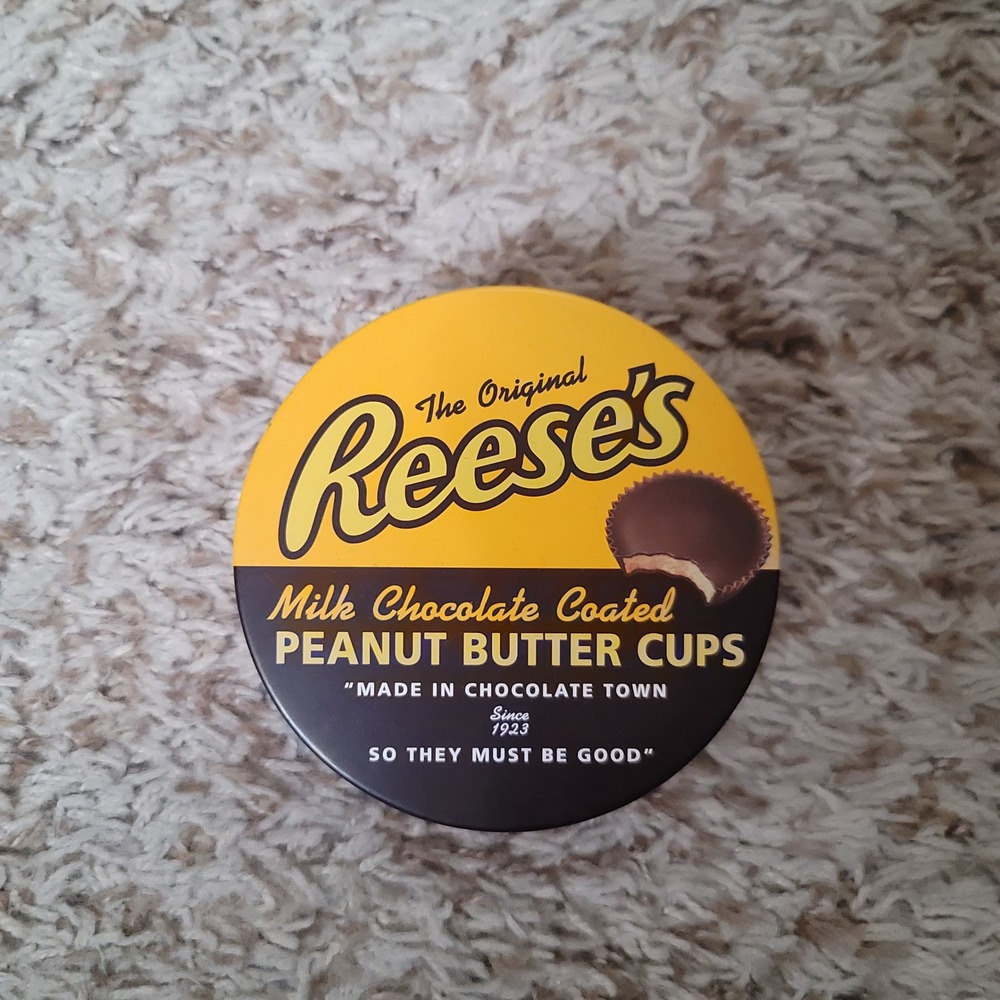 Reese's Peanut Butter Cups Decorative Metal Tin Unisex Small Yellow Brown Round